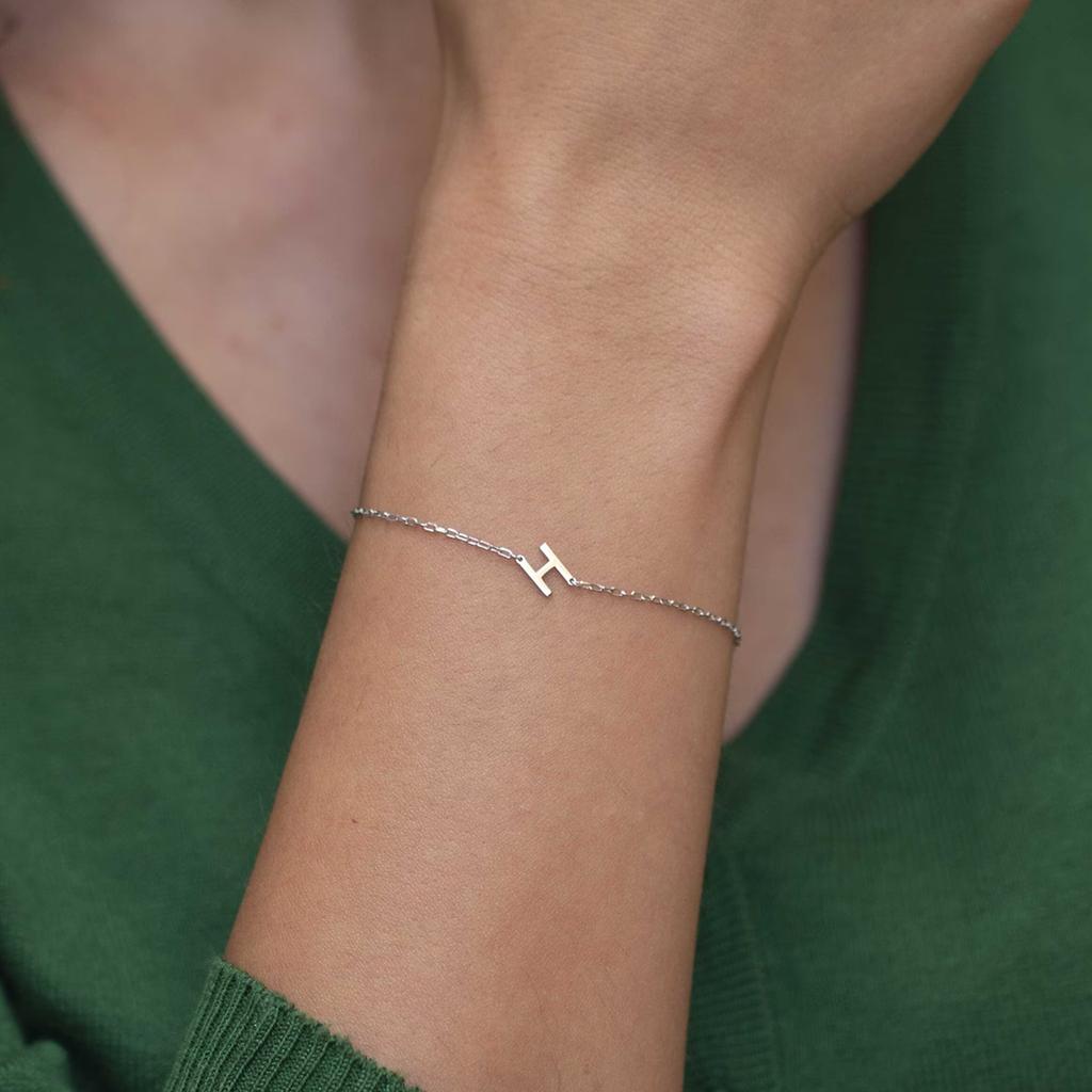 Lemegeton Customized Initial Bracelet with Symbol A-Z Letters Bracelets Stainless Steel Jewelry for Mom Girls Personalized Gifts