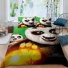 Das Bettwäsche-Set mit "Kung Fu Panda"-Aufdruck enthält einen Bettbezug und zwei Kissenbezüge und bietet Ihnen ein luxuriöses und komfortables