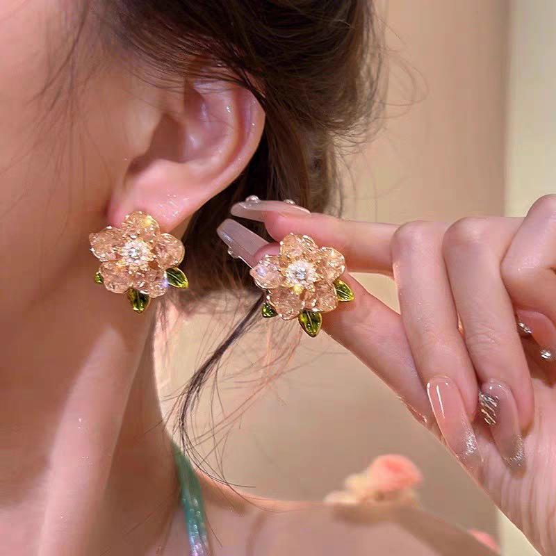 Trendy Crystal Gardenia Flower Earrings - Elegant & Versatile