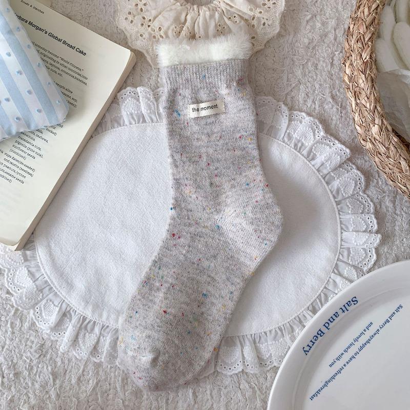 Dot Yarn Wool Socks for Women's Autumn and Winter, Letter Fabric Label Mid-calf Socks, Warm and Thickened Plush Pile Socks
