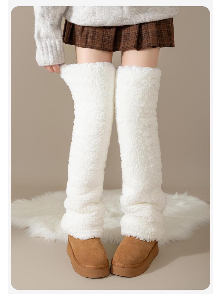 Women's Coral Fleece Over-the-Knee Socks - Warm Velvet-Enhanced Knee Pads & Leg Warmers for Autumn/Winter.