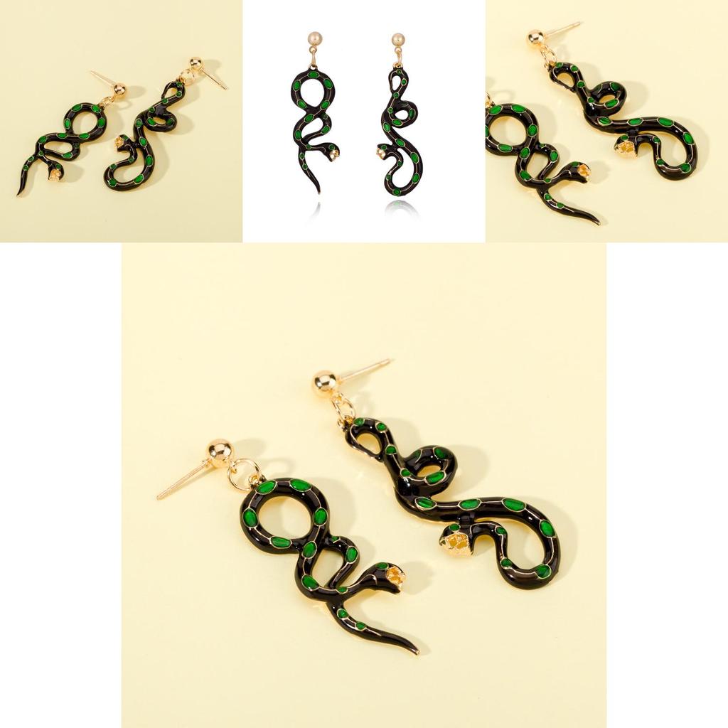 Fashionable Asymmetrical Snake Earrings Chic Modern Animal Design Jewelry