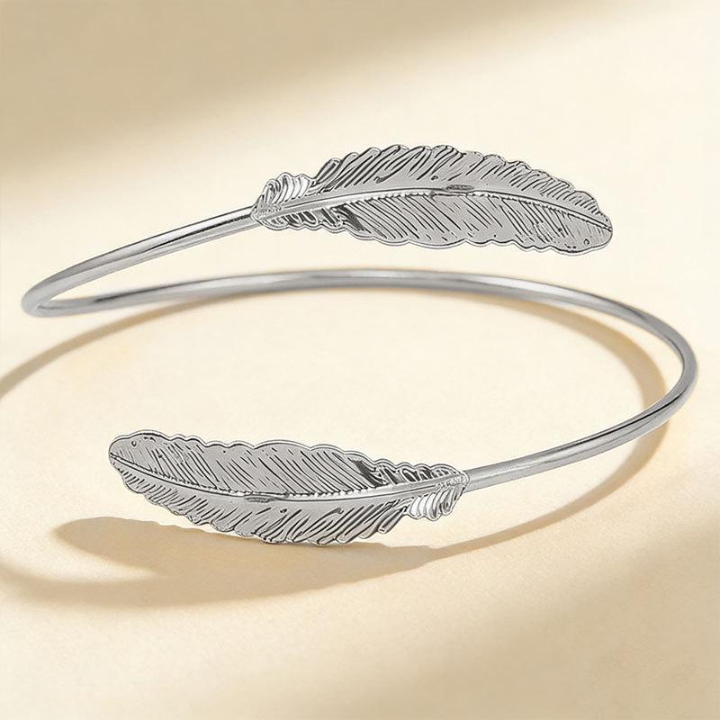 Baroque Feather Women's Open Bangle Bracelet - Elegant Cross-Border Fashion Accessory for Brides