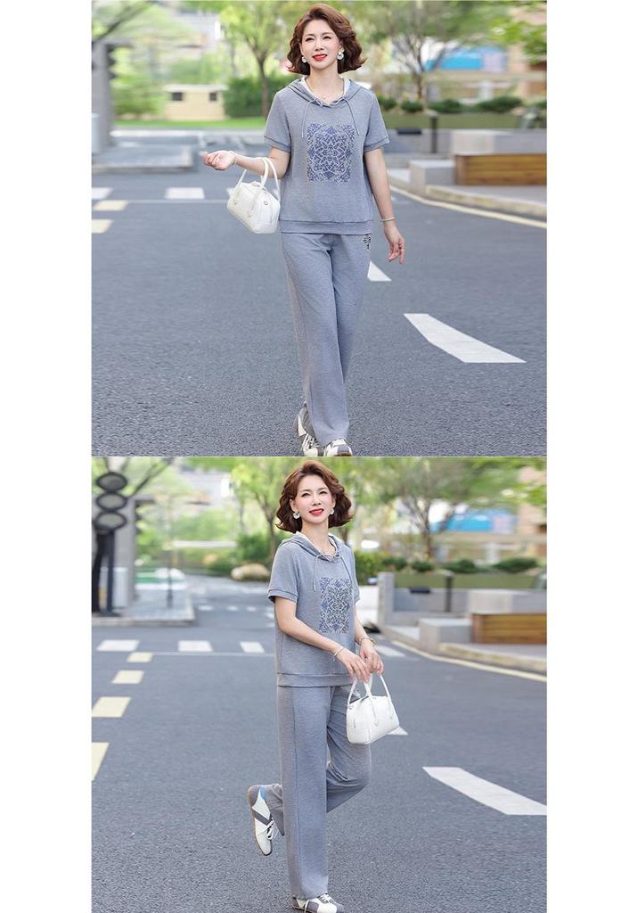 Summer Sportswear Set for Women Aged 40-50: Short-Sleeve T-Shirt & Casual Two-Piece Outfit