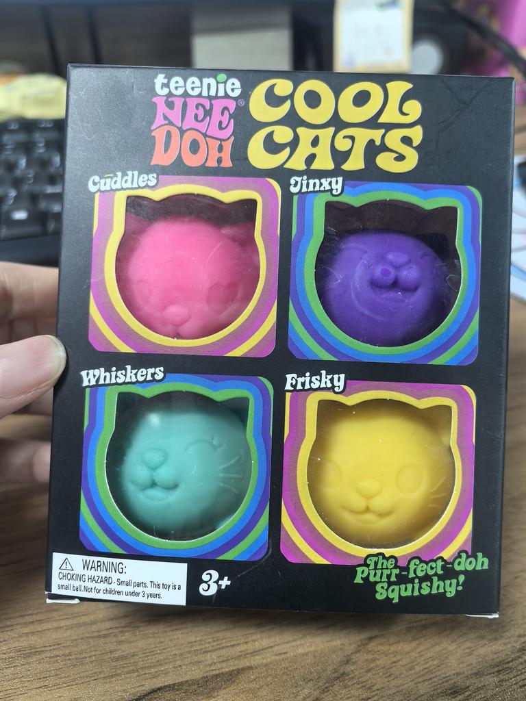 Needoh Teenie Cool Cats 3er-Pack Entzückende Mini-Katzen Fidget Spielzeuge Weich Knetbar Stressabbau Sensorische Quetschspielzeuge