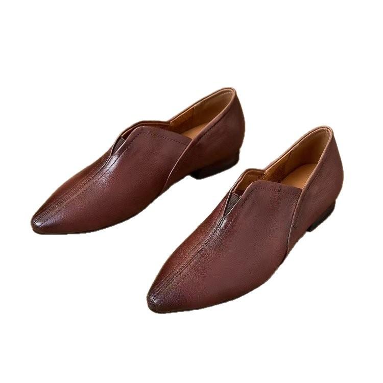 Frühlings- und Herbstschuhe für Damen aus weichem Leder 2025 neu, runde Spitze, niedriger Absatz, weiche Sohle, hochwertig, einfarbig, bequem, für Mütter mittleren Alters, leicht, offen
