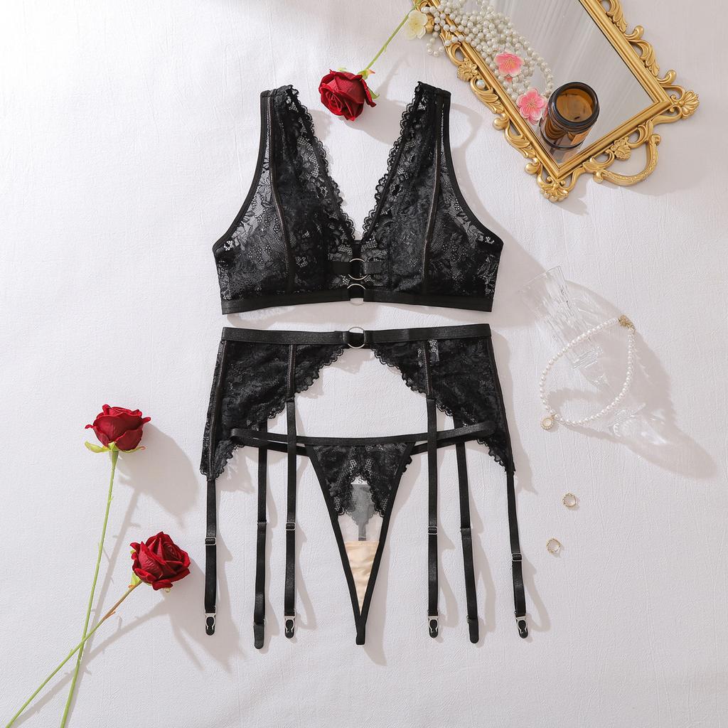New Fashion Women's Lace Underwear Embroidered Transparent Sexy Lingerie Set Crocheted Weaving Hollow Decoration