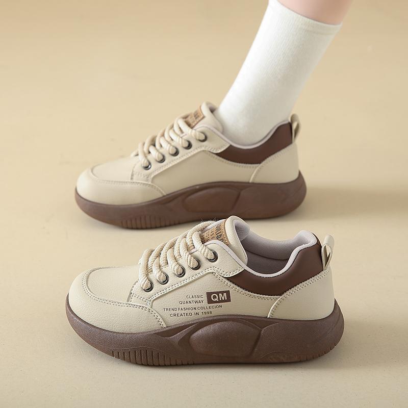 Autumn lightweight soft-soled sneakers New platform casual shoes 35