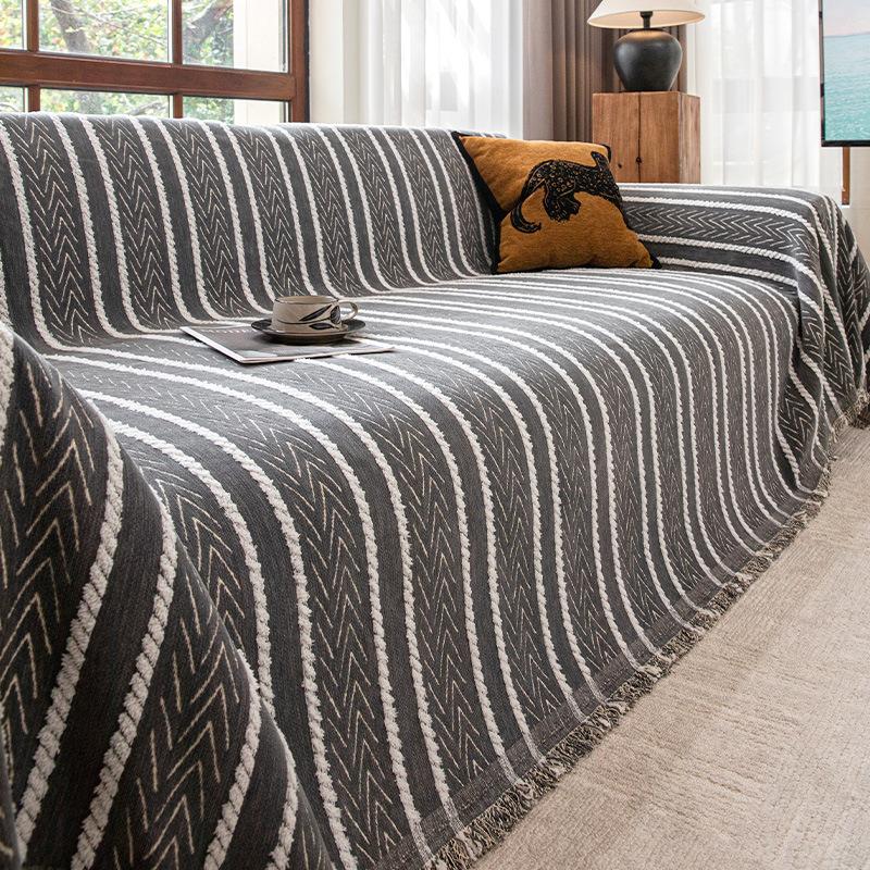 

Универсальный чехол на диван из шенилла на все четыре сезона, цельный чехол 2025 новинка, подушка для дивана с защитой от царапин кошек 180*130cm