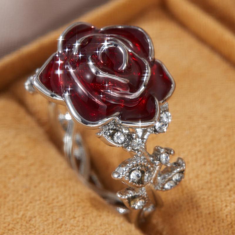 Luxurious Sparkling Zircon Red Rose Flower Ring, Suitable As A Jewelry Gift for Valentine's Day Parties To Give To Girlfriends