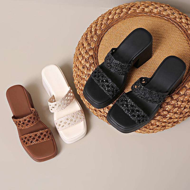 Hollow Open-toe Platform Flip-flops Women Wear Summer New Fashion Round Head Woven Block Heel Platform Cool Mop