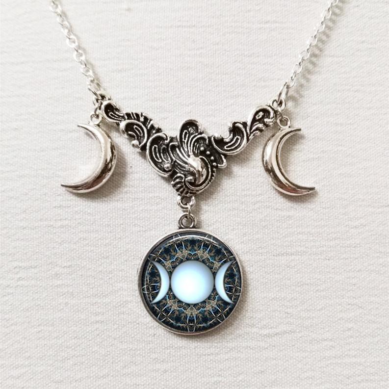 Fashion Moon Crystal Pendant Necklace For Women With Geometric Design And Cross Chain
