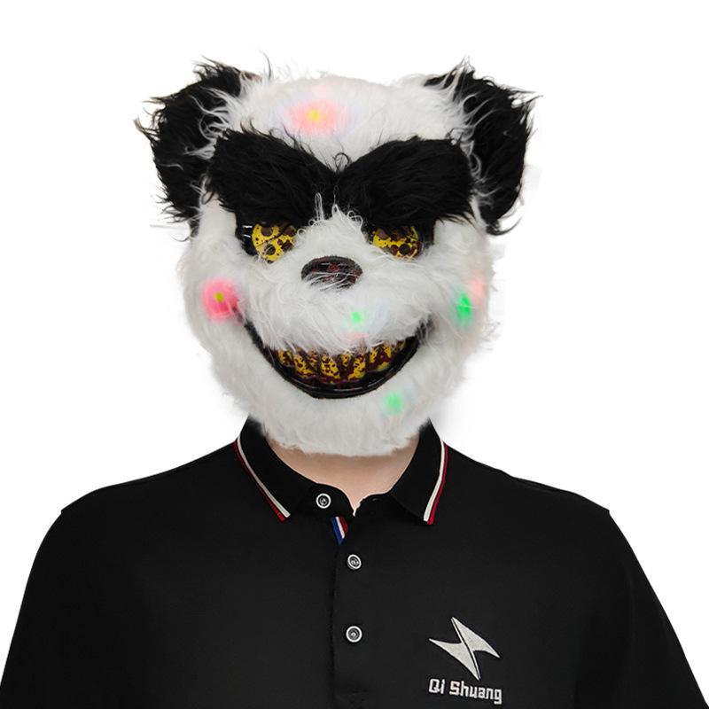 Zářící halloweenská maska ​​s krvavými zvířaty