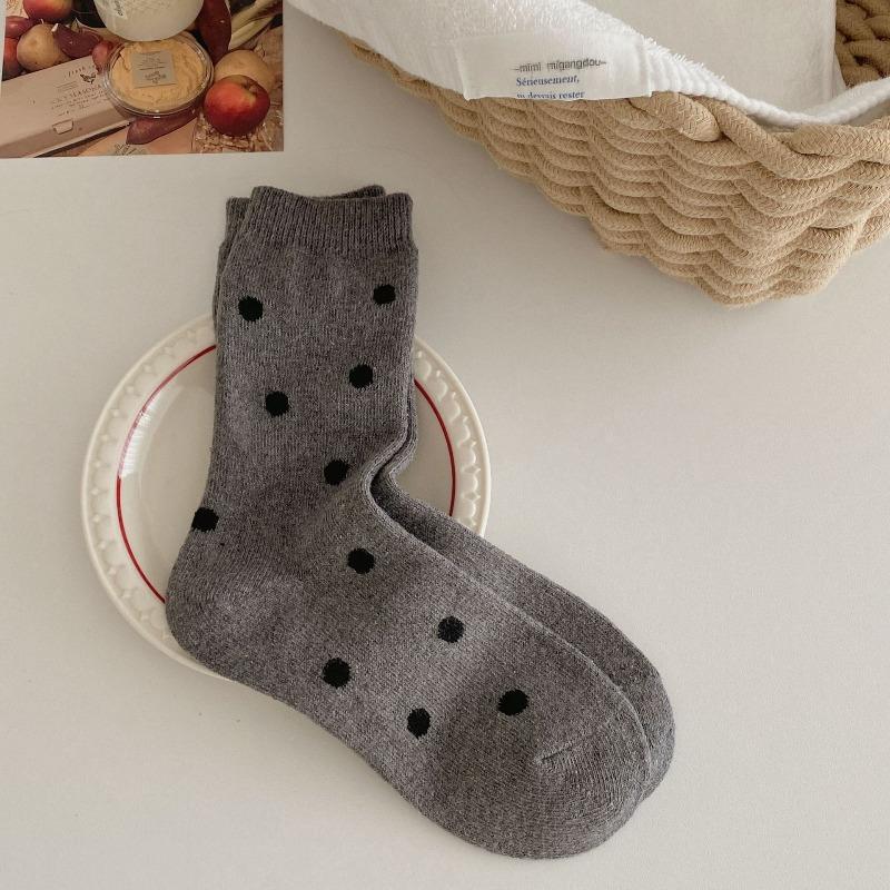 Autumn and Winter Polka Dot Wool Mid-calf Socks, Versatile Solid Color Simple Pile Socks, Fleece Thickened Socks for Women