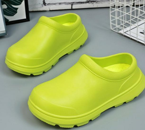 Men's and Women's Chef Shoes: Spring/Autumn Kitchen, Nursing, and Rain Boots, Breathable Black, Ideal for Summer and Postpartum.