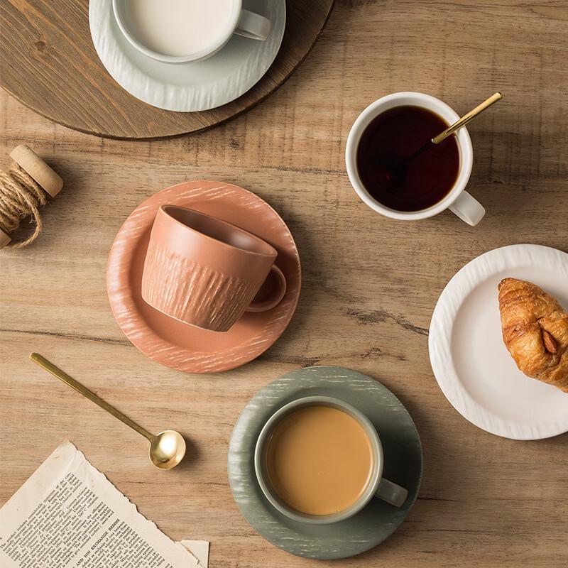 ZISIZ Kaffeetasse und Untertasse Set mit Marmormuster