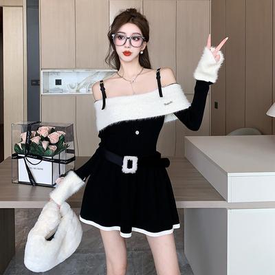 New Women's Sweet Spicy Girl Off-shoulder Long-sleeved Knitted Dress Women's Elegant Sling Pure Desire