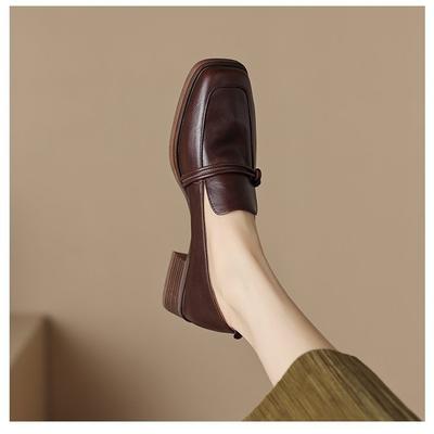 Παπούτσια με τακούνια – Γυναικεία loafers