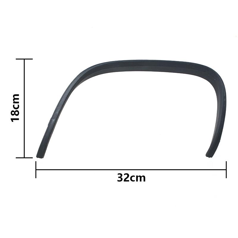 Car Rear Lip Exhaust Frame Rear Bumper Tailpipe Frame Decoration Cover Accessories For Porsche Macan 95B   95B807811
