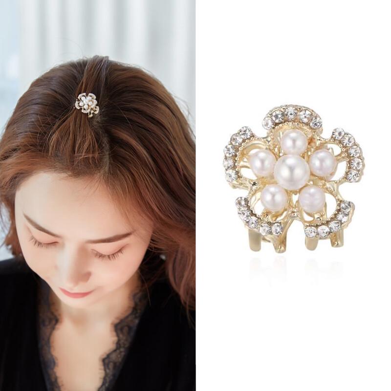 CHIMERA Elegant Floral Hair Clip 1 Piece