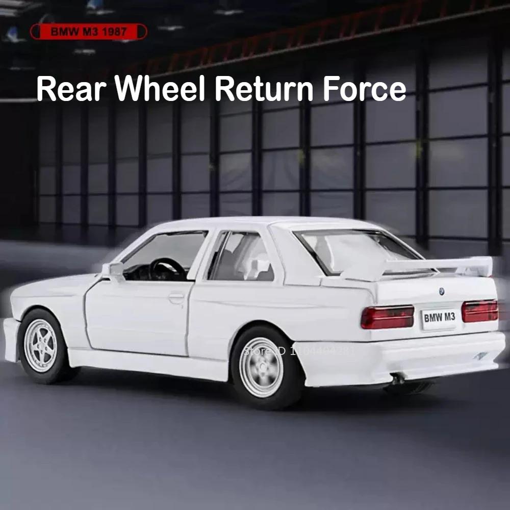 1:36 BMW M3 1987 M4 CSL Model Toys Diecast Miniature Car Doors Opened with Pull Back Vehices Decorative Collection Children Gift