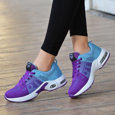 Încălțăminte pentru femei – Adidaşi
