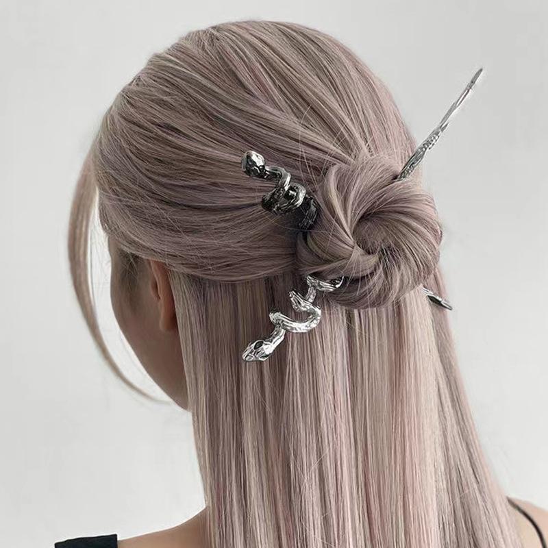Punk Snake Hairpin Hair Sticks Rhinestones Irregular Texture Metal Vintage Headwear Hairstyle for Women Hair Accessories
