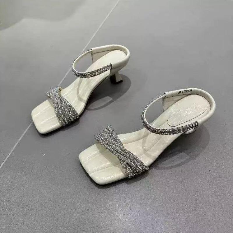 

Слово из стразов с крутыми шлепанцами женская летняя одежда красивые высокие каблуки шпильки высокие каблуки крутые шлепанцы 40