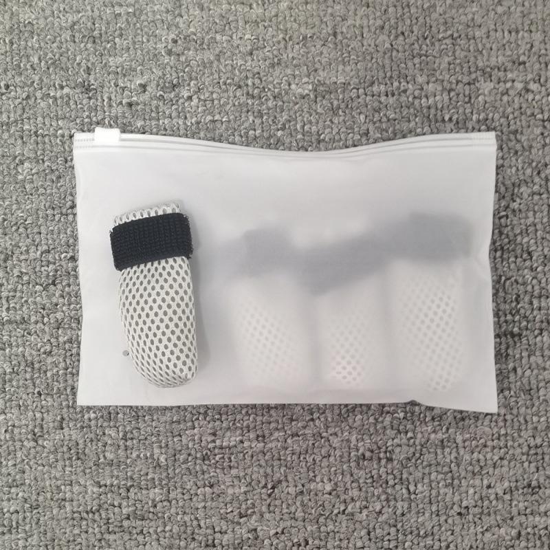 Waterproof, Wear-Resistant Paw and Shoe Covers for Bathing, Medicating, and Protecting Small Cats and Dogs from Scratches.