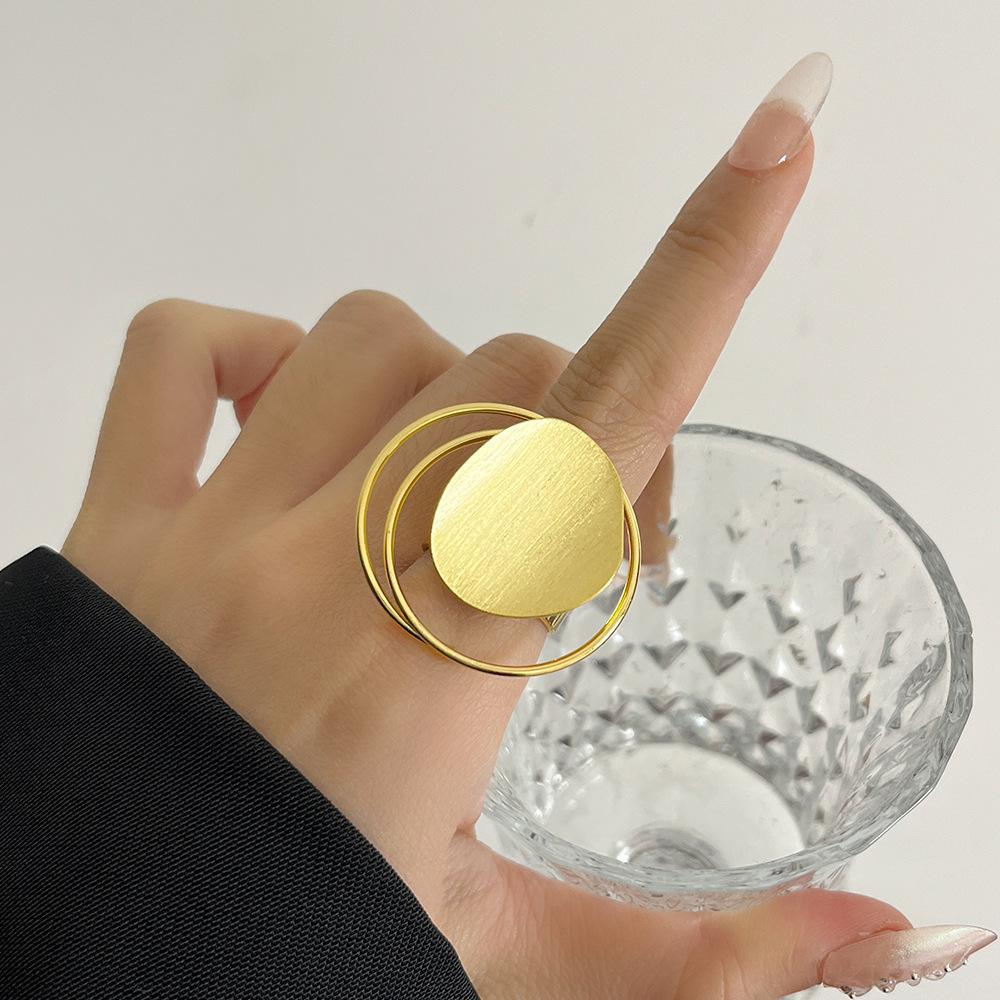 European & American Style Brushed Metal Openwork Ring: Versatile Women's Statement Design for Index & Ring Finger