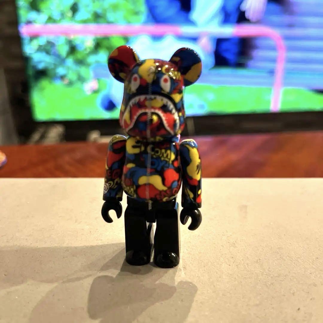 

[USED] BE@RBRICK CAMO SHARK Medicom Toy 100%