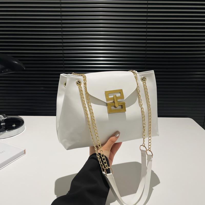 Stylish Retro Small Shoulder Bag Beautifully Designed For Everyday Casual Use