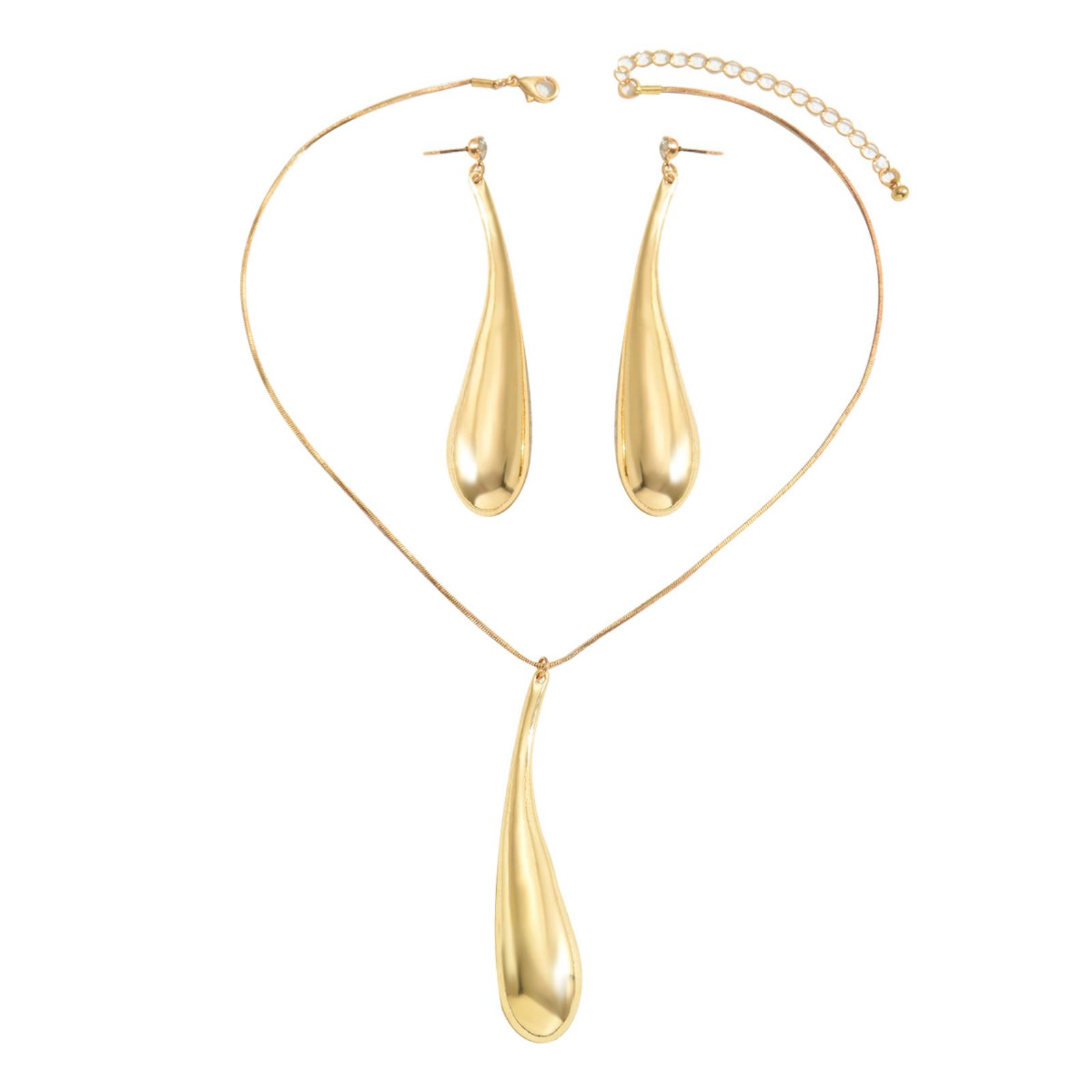 

Fashionable, Unique, Understated Luxury, , And High-end Jewelry; A Perfect Gift For A Friend. One Size