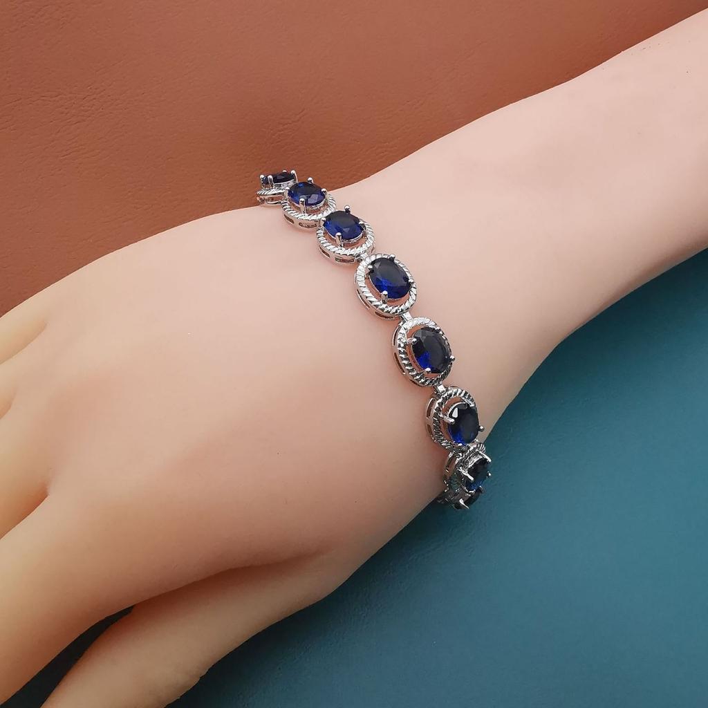 2026 Fashion Trend Jewelry Multi-color Zircon Bracelet Simple Versatile Oval Hollow Bracelet Women