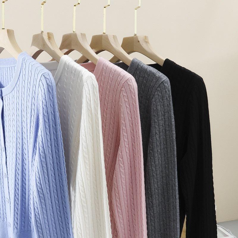 Early spring new simple round neck long sleeve twisted flower knitted wool cardigan temperament versatile small coat women's bottoming sweater