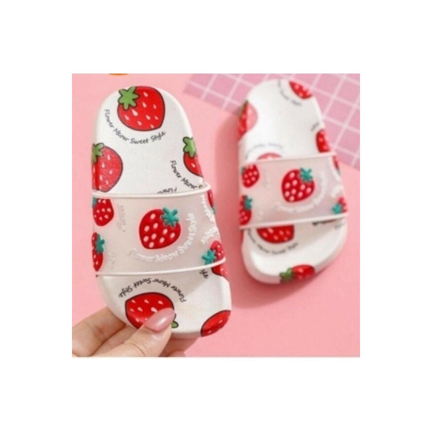 

Повседневные тапочки Byeaz Red Strawberry для девочек 28