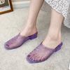 Modieuze Bloem Slippers voor Dames in de Zomer, met Kristallen Dikke Hak en Jelly Transparante Antislip en Hoogte Verhogende Neus