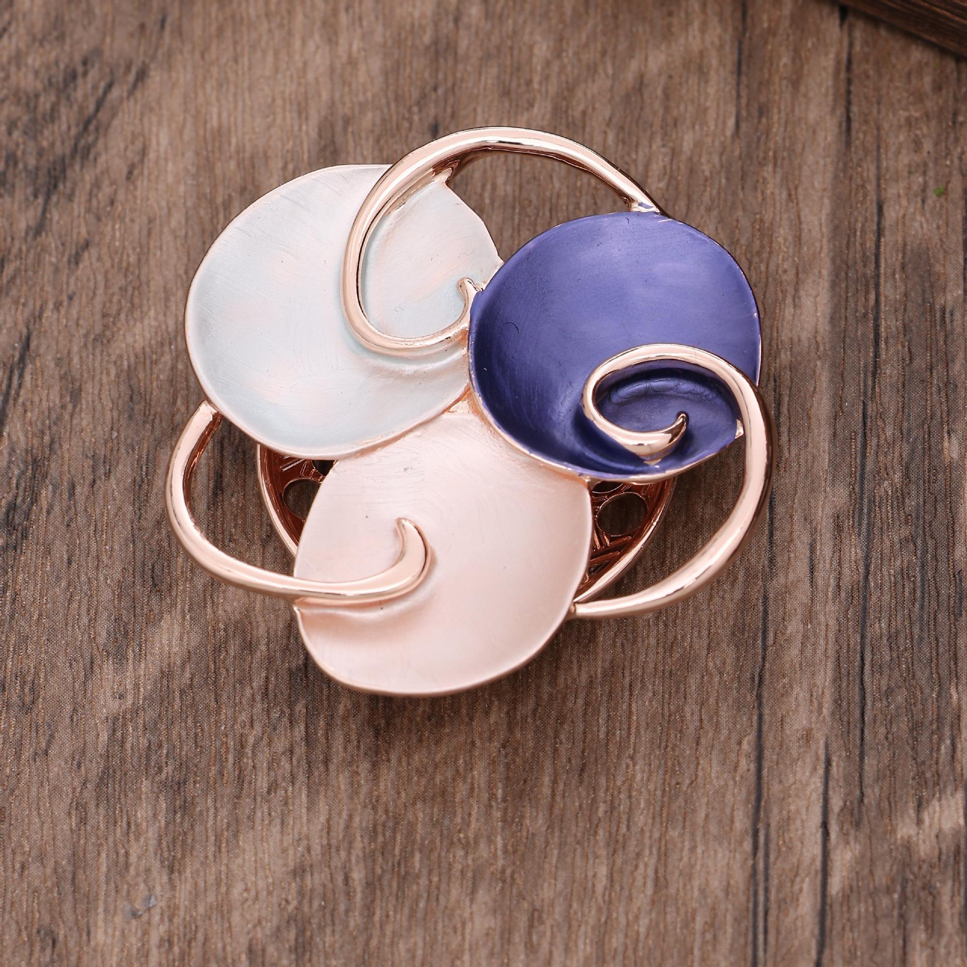 

Новая геометрическая ажурная эмалевая брошь-магнит в виде цветка, многофункциональная брошь для женщин для выхода в свет