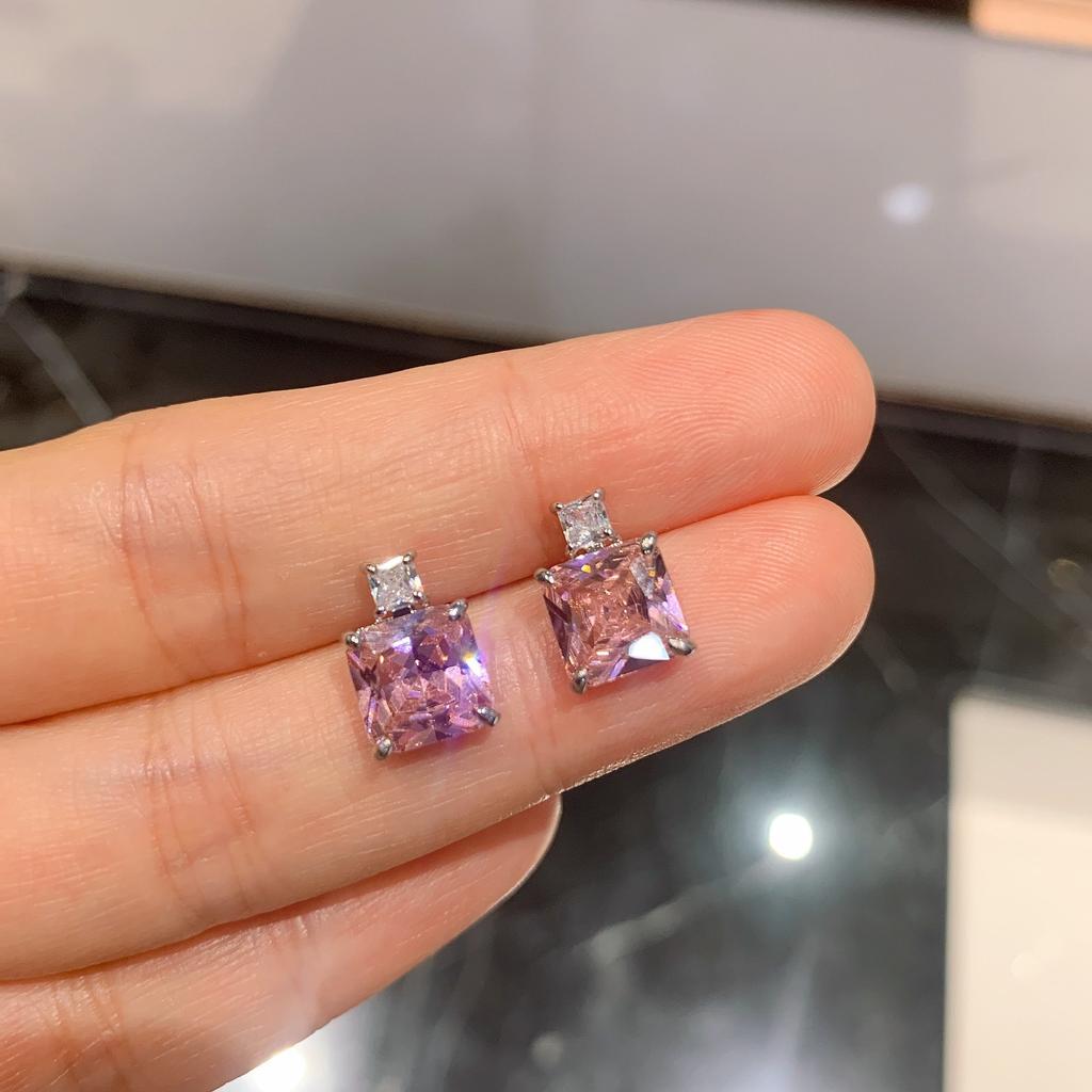 Popular Colored Treasure Inlaid With Simulated Pink Diamond Yellow Diamond Pendant Retro Women'S Necklace Elegant Women'S Necklace