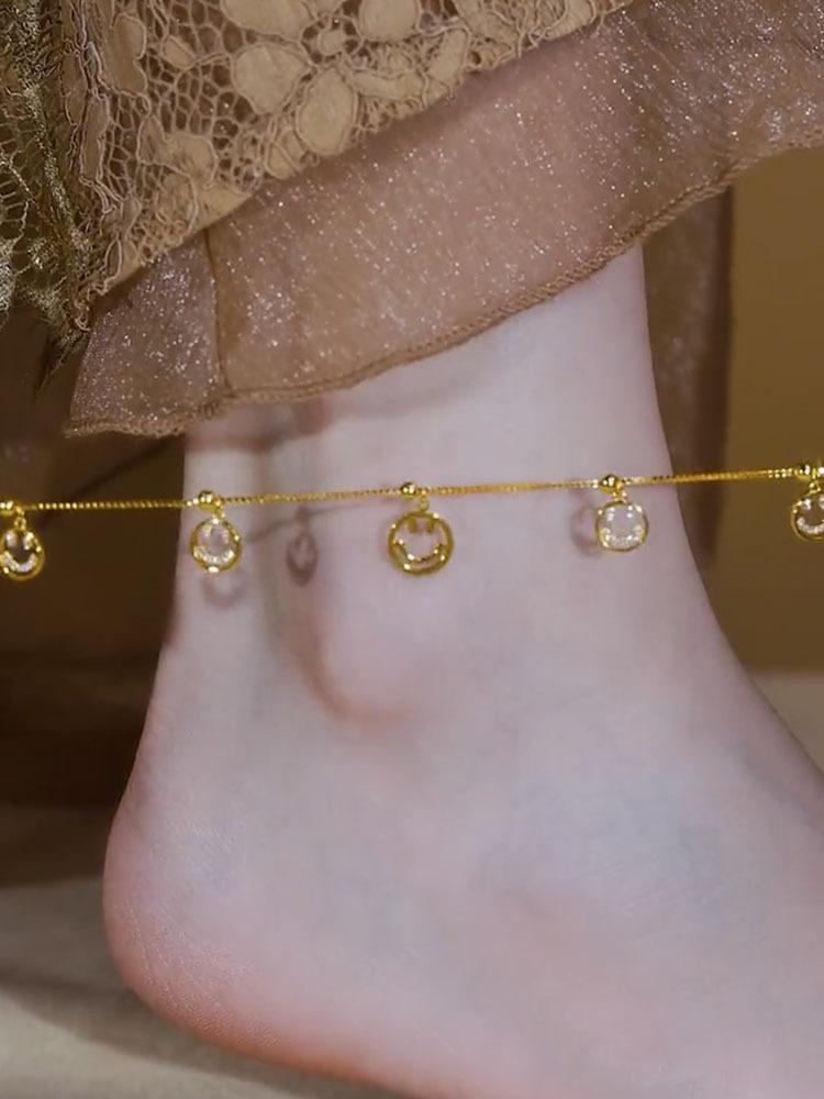 Round smiley face fringed bracelet fashion high sense anklet light luxury temperament niche personality design jewelry women