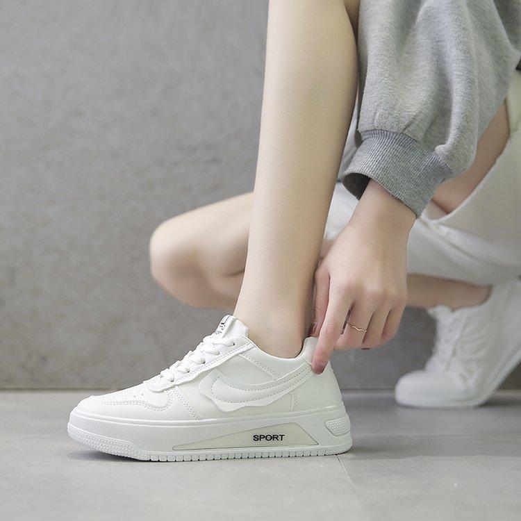 Casual Shoes Women's 2025 Autumn New Rubber Soft Sole Fashion Solid Color Muffin Sole Sports Little White Shoes Foreign Trade Mixed Batch