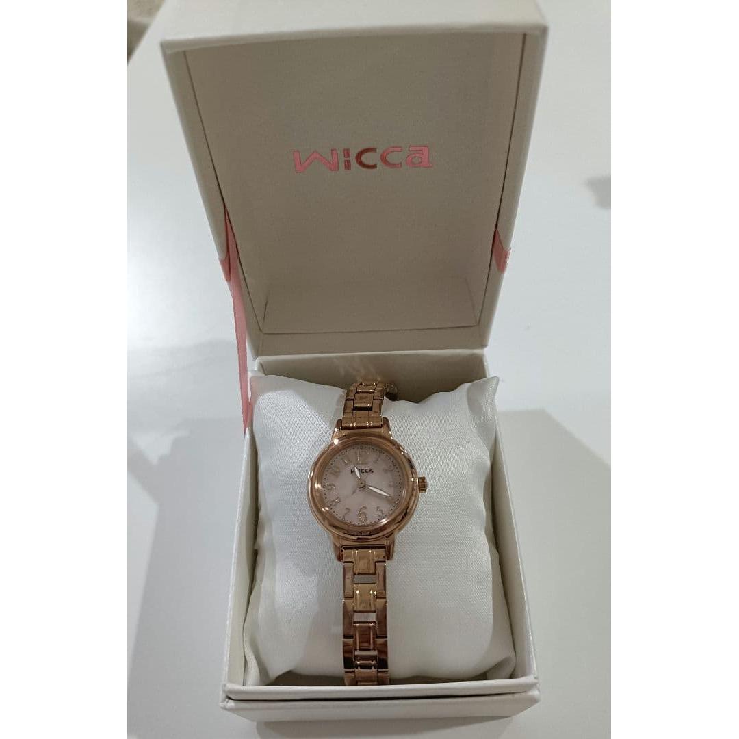 Used Citizen Wicca Women s Watch Pink Gold Solar