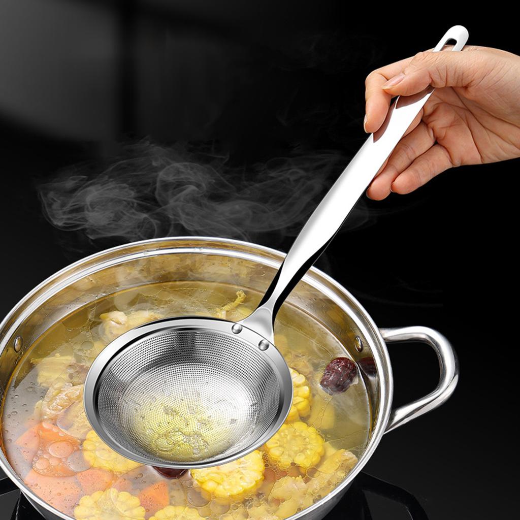 Oil Skimmer Ladle Fine Mesh 316 Stainless Steel Strainer for Removing Foam and Residue Home Kitchen Cooking Tool for Hot Pot Soup Frying