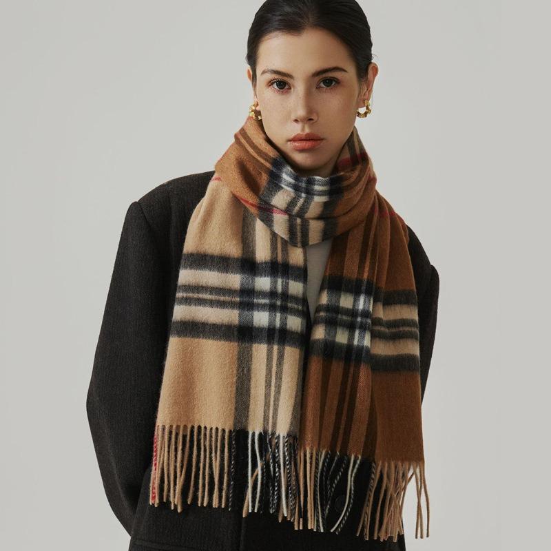 High quality plaid 100% wool scarf, female Korean atmosphere scarf, versatile simple fringed shawl