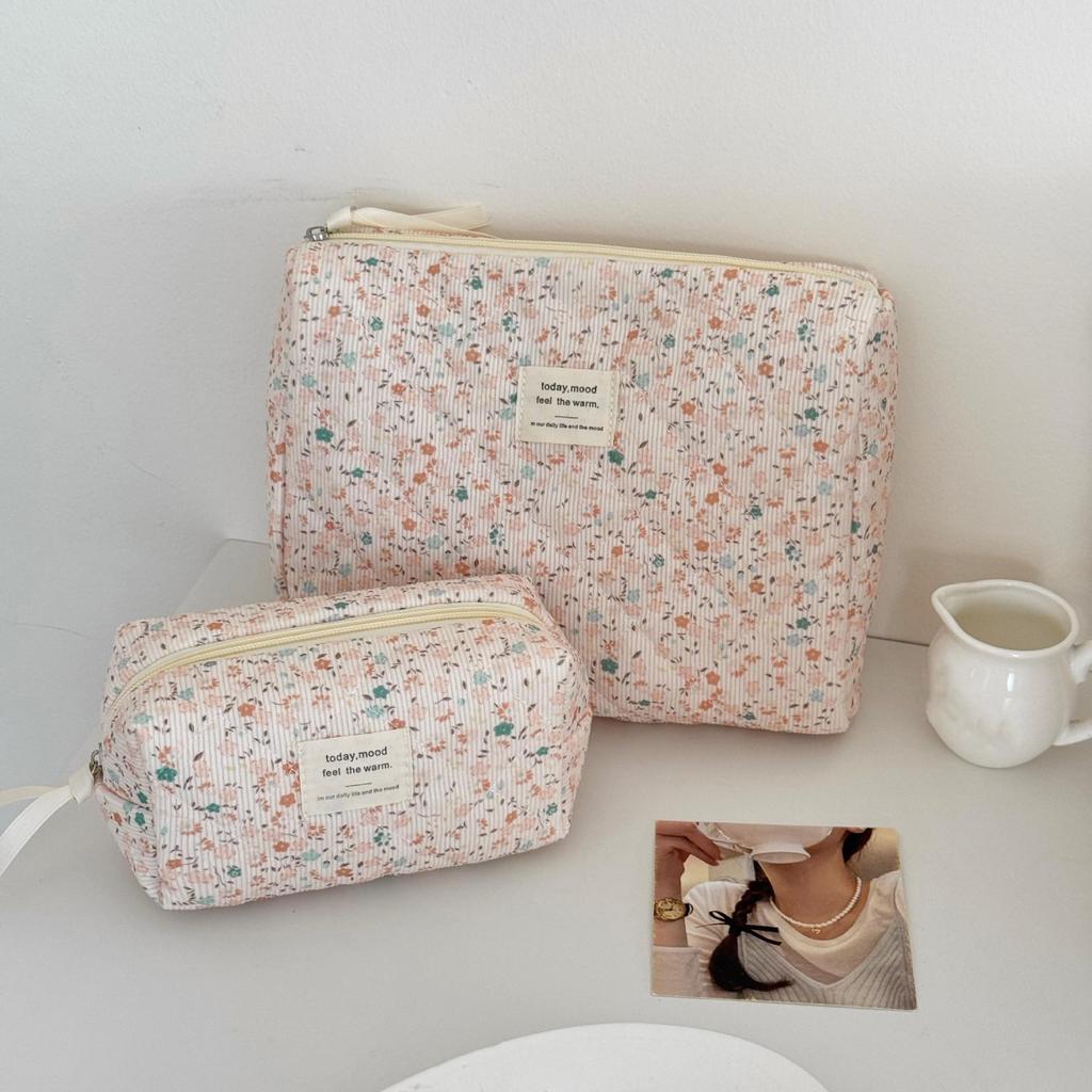 Vintage Floral Corduroy Makeup Bag - Large Capacity, Portable Cosmetic Storage Clutch