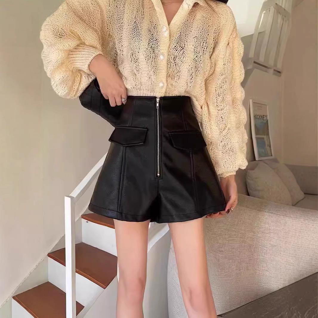 

PU Leather High-Waisted A-Line Shorts for Women - Autumn/Winter 2024 Korean Style, Slimming Fit with Zipper Design. S чёрный