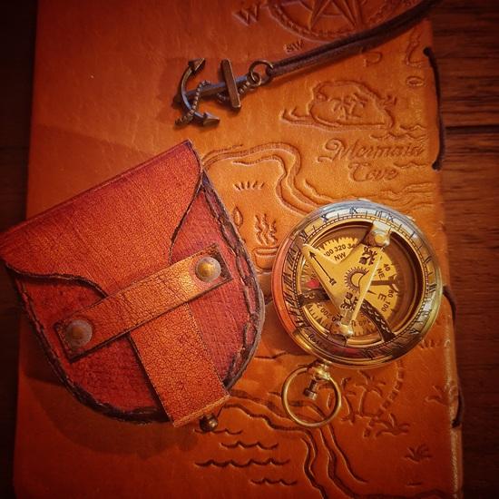 5.08 Cm Polish Brass Compass Sundial Leather Case Marine Travel Gift Wedding, Thanksgiving, Chinese New Year, Christmas, Father, Mother