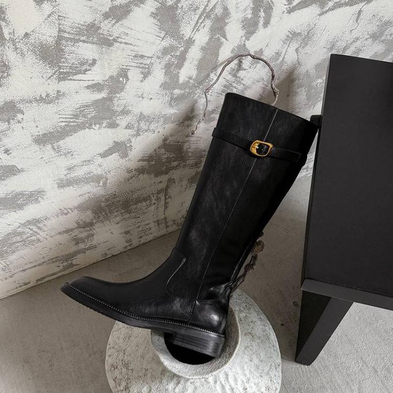 

Осенне-зимние женские кожаные высокие сапоги из коровьей кожи на среднем каблуке большого размера женские сапоги новые с круглым носком универсальные удобные ботинки Мартин женские 40 чёрный