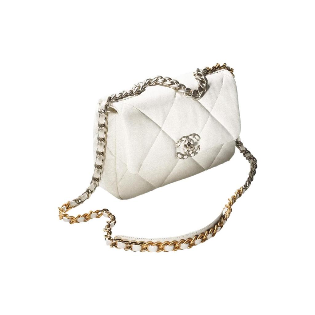 Chanel 19Bag Lambskin Shoulder Bag, Crossbody Bag Medium Women's White AS1161-B07327-10601