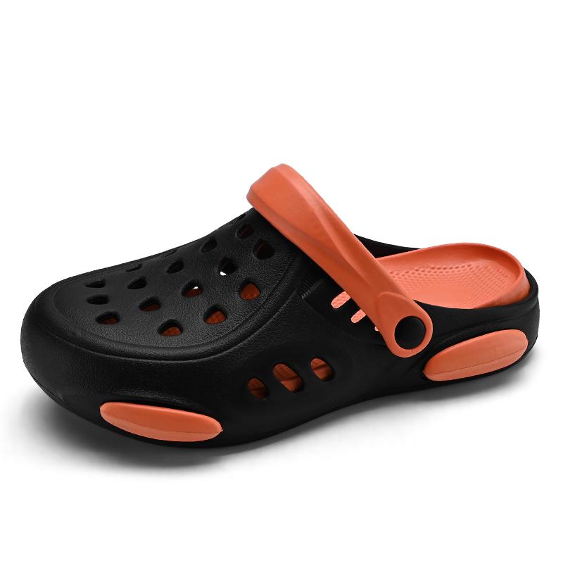 Fashion Summer Men Clogs Breathable Beach Slippers Soft Sole Men Home Slippers Outdoor Antiskid Slides